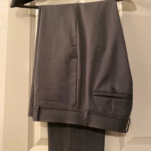Men’s Egara tailored slim grey suit pants 32x32